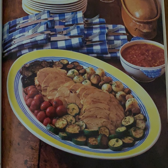 VINTAGE 1985 Set of 2 Gourmet Magazines - Picture 5 of 11